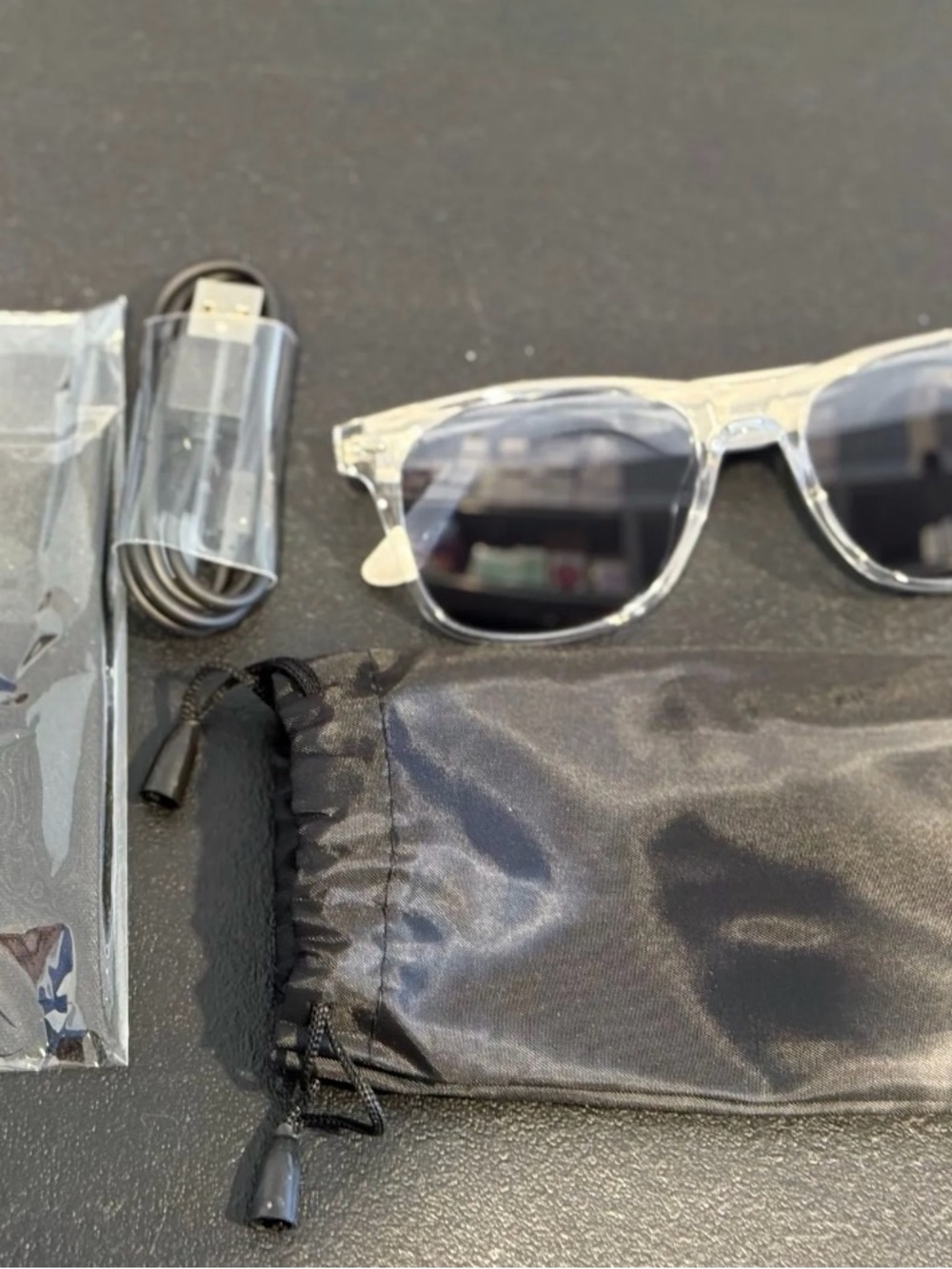 Clear Frame UV-A&B Smart Sunglasses, earbuds & microphone for 8 hours talk